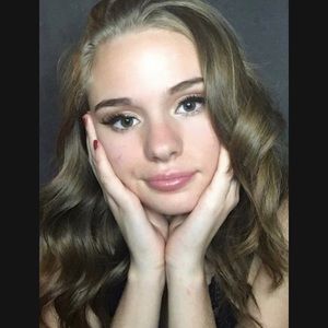 Meet your Posher, Kyla